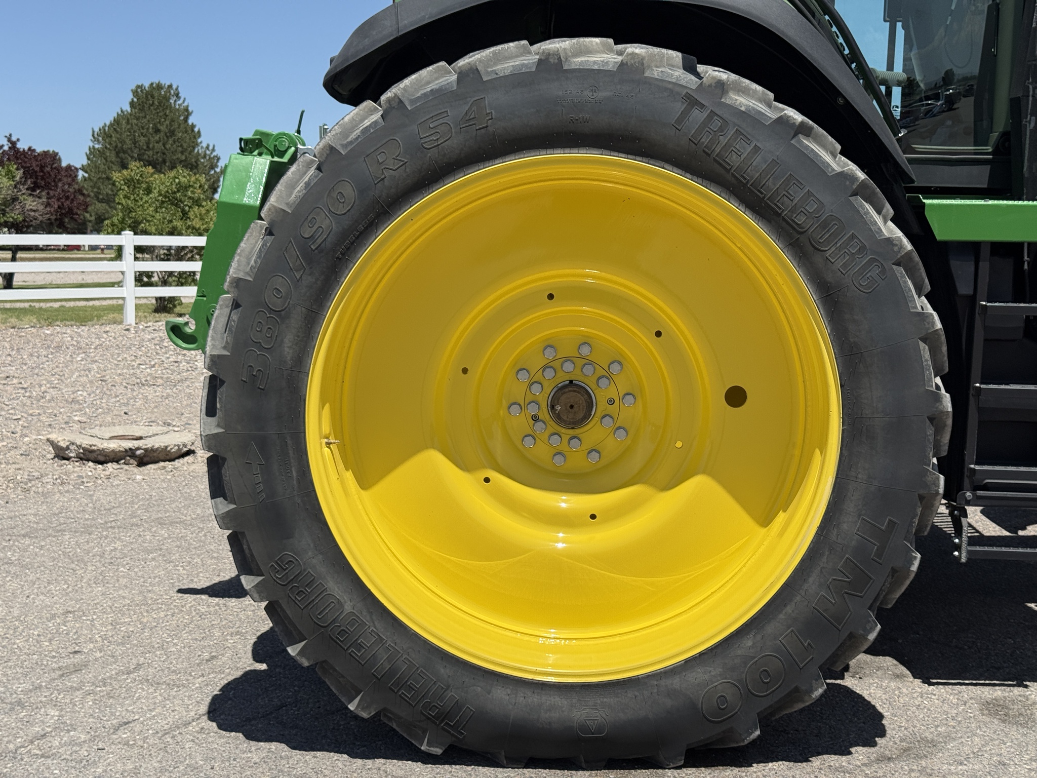 2024 John Deere 8R 340 Image 41