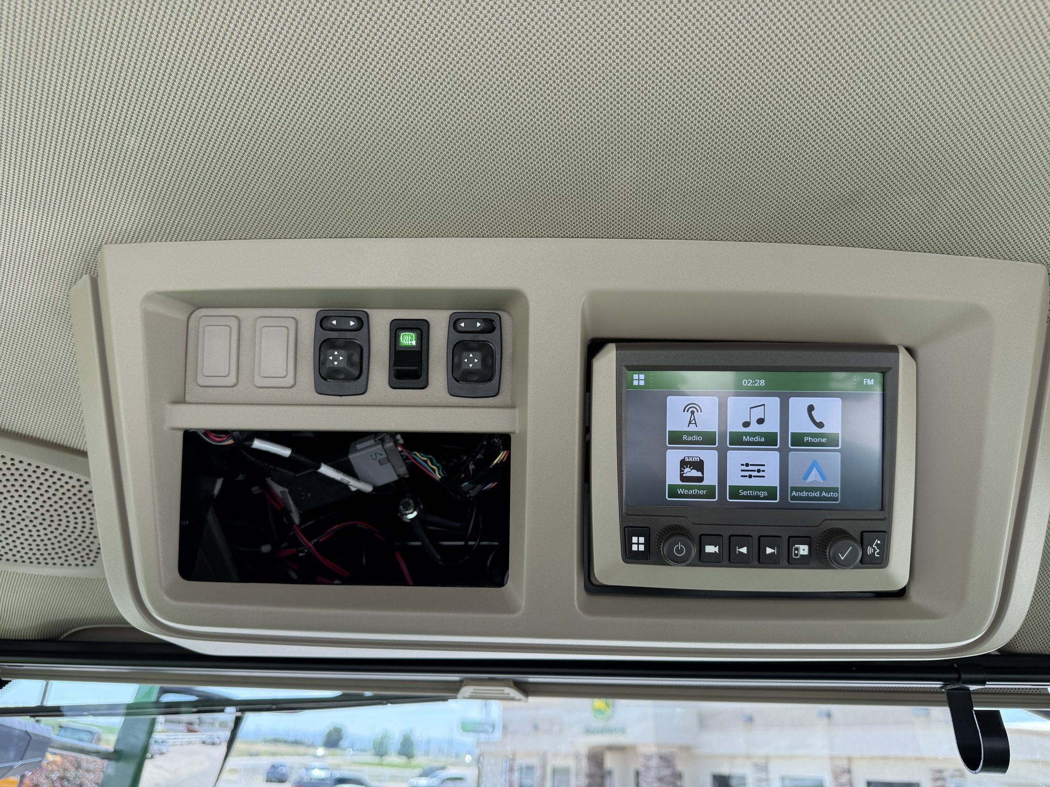 2024 John Deere 8R 340 Image 19