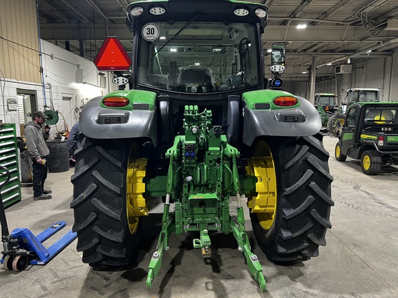 2025 John Deere 6R 165 - Photo4