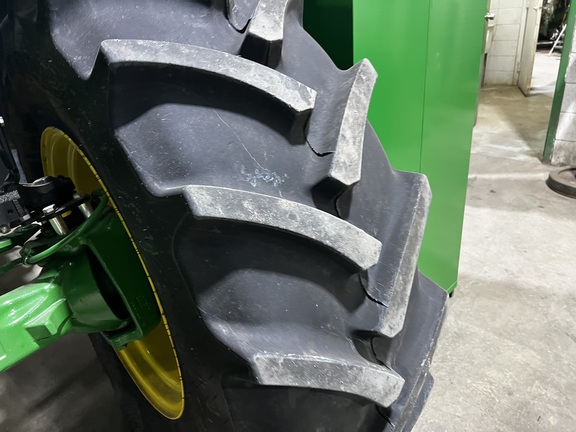 2025 John Deere 6R 165 - Photo11