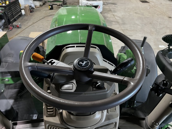 2025 John Deere 6R 165 - Photo28