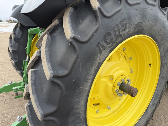 2025 John Deere 6R 165 - Photo15