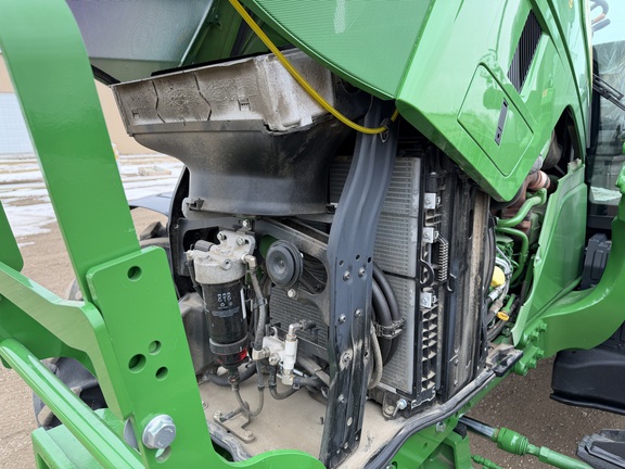 2025 John Deere 6R 165 - Photo23