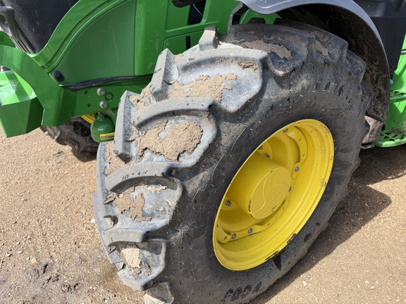 2025 John Deere 6R 165 - Photo10