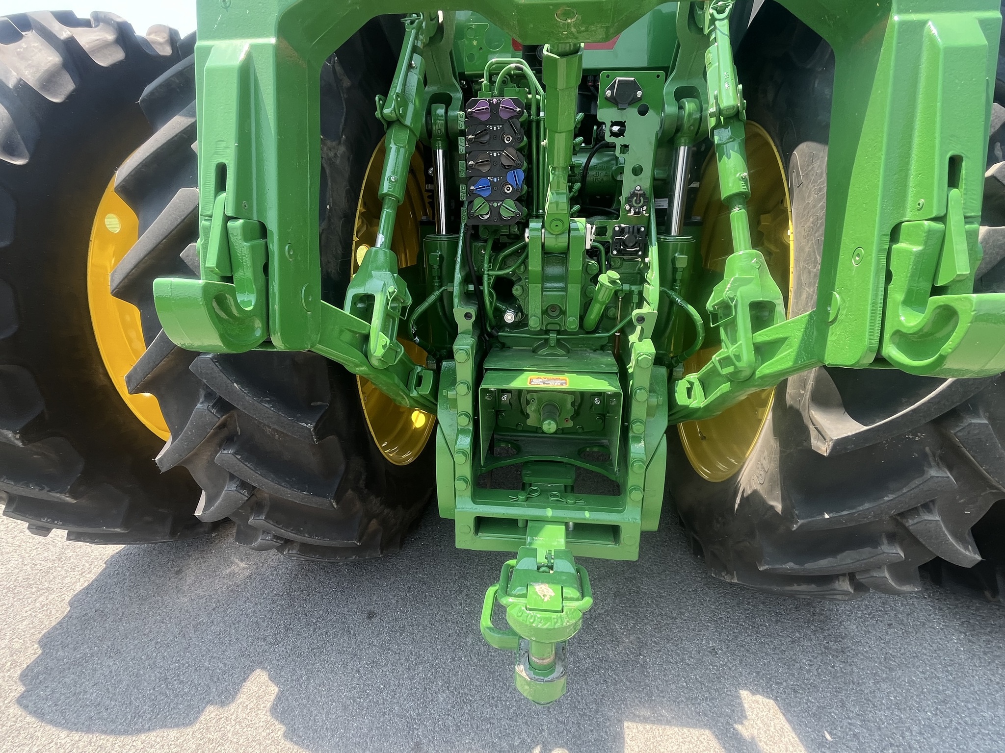 2024 John Deere 8R 280 Image 6