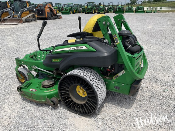 Photo of 2016 John Deere Z930R