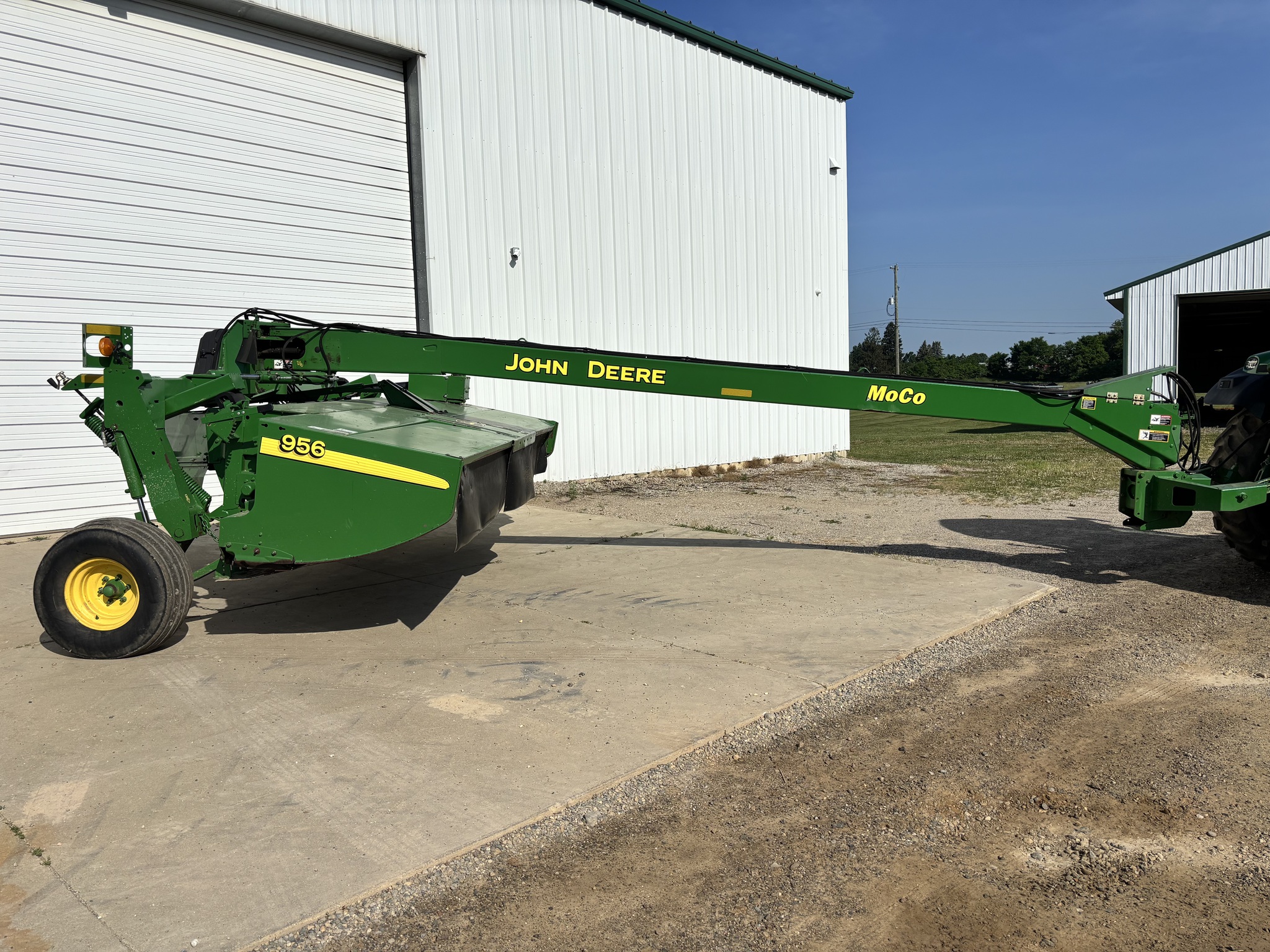 2013 John Deere 956 Image 4