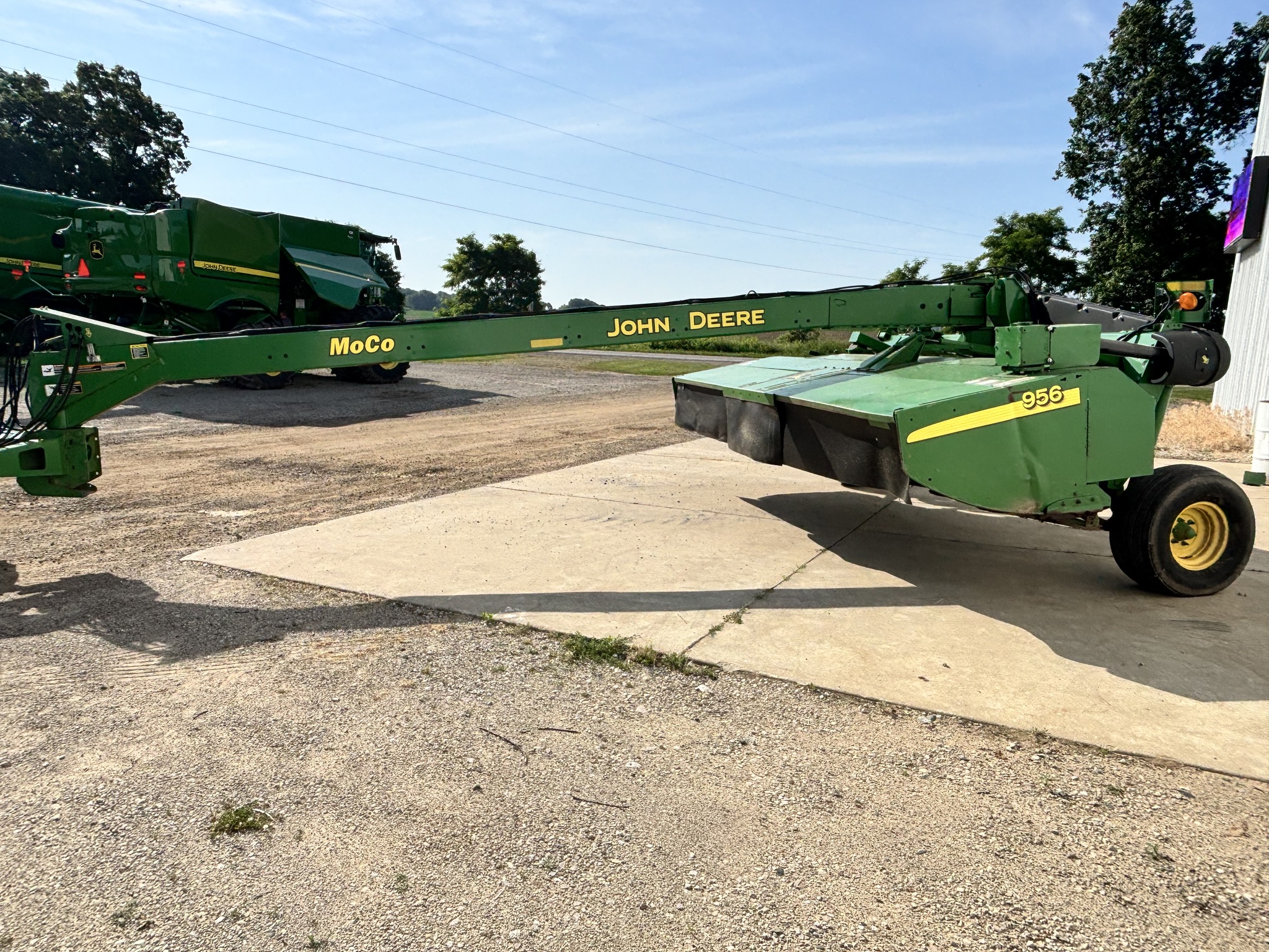 2013 John Deere 956 Image 7