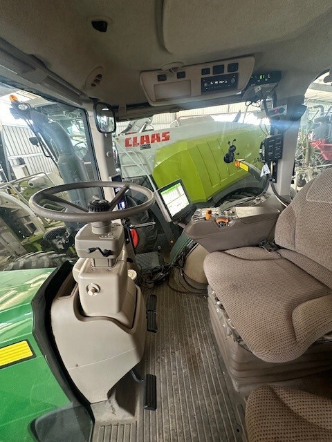  2019 John Deere 8370R at Heritage Tractor in Freeport, IL