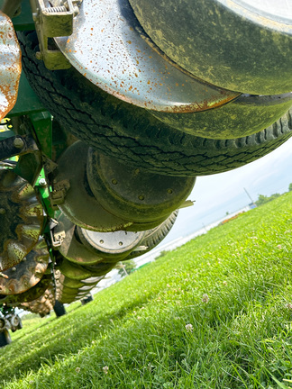 2012 John-Deere 1770NT