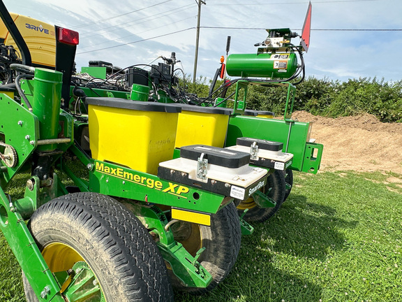 2012 John-Deere 1770NT