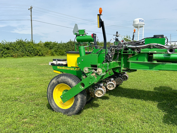 2012 John-Deere 1770NT