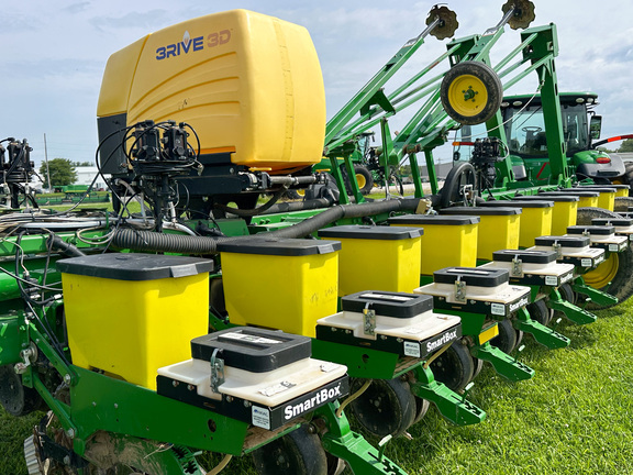 2012 John-Deere 1770NT