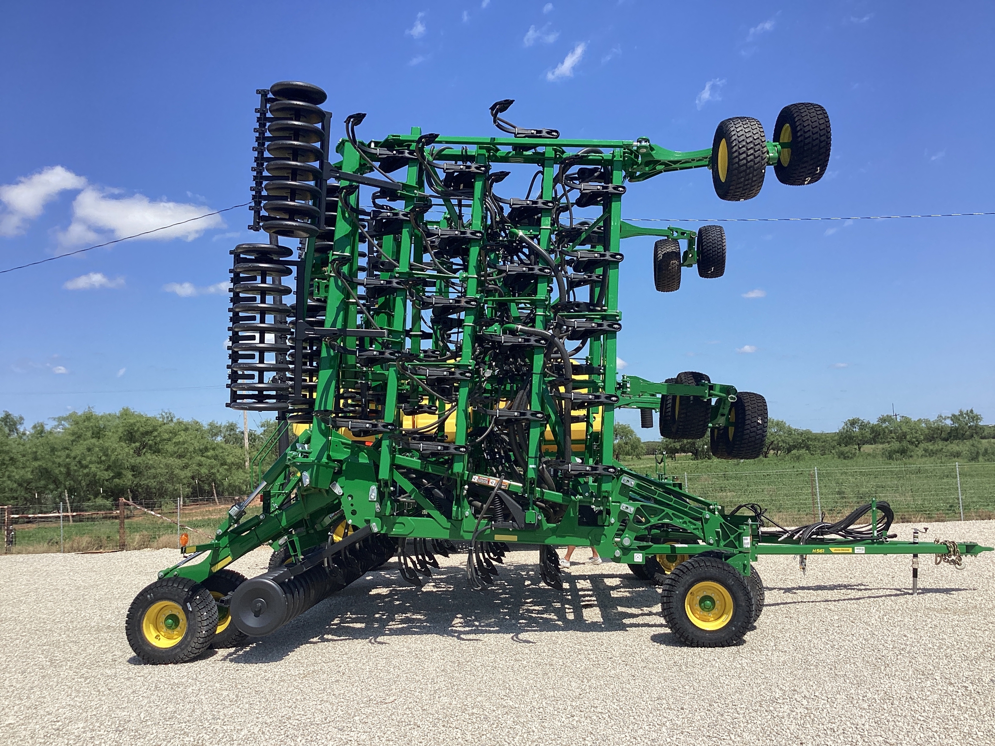 2023 John Deere H561 Image 1
