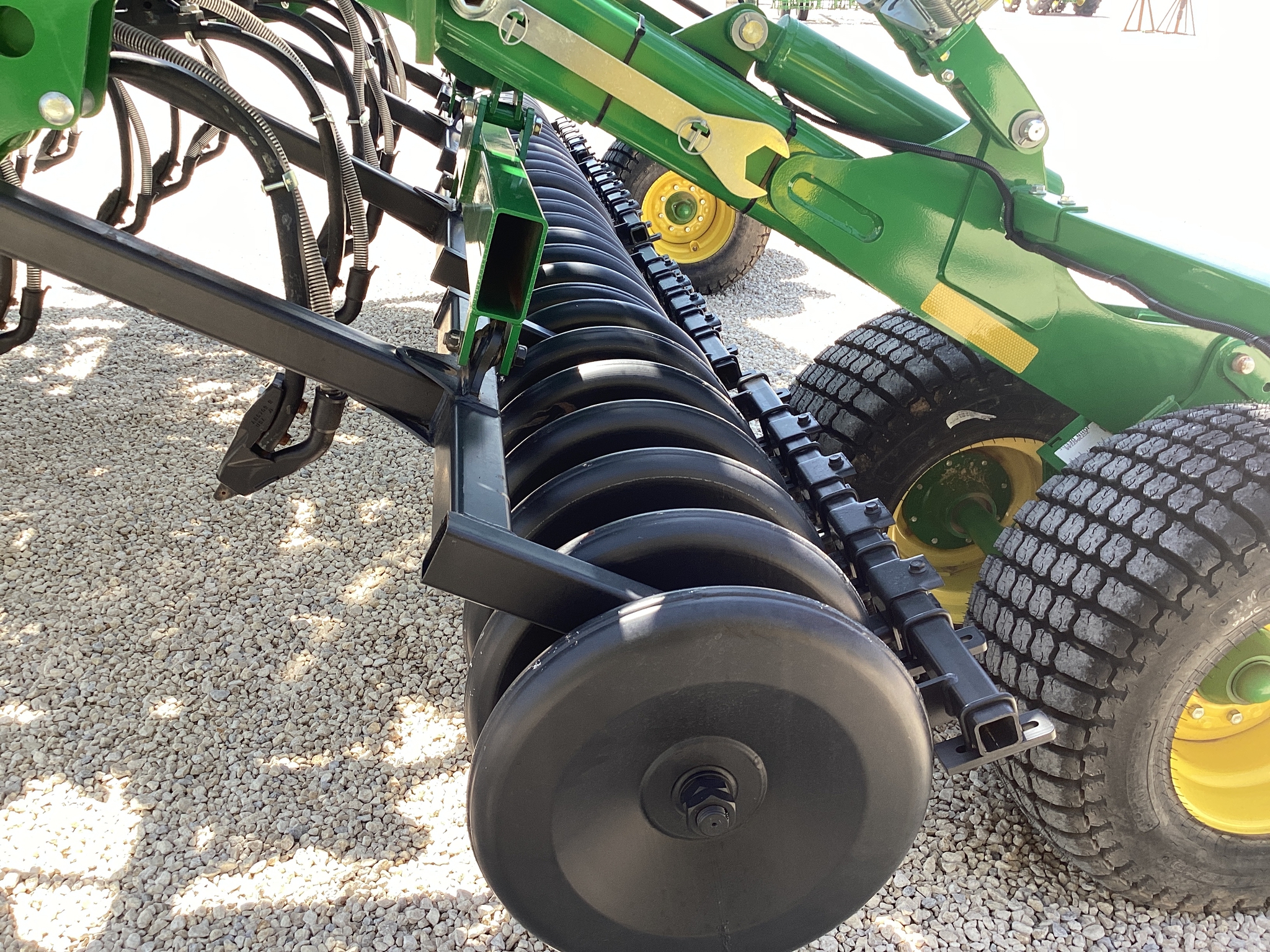 2023 John Deere H561 Image 7