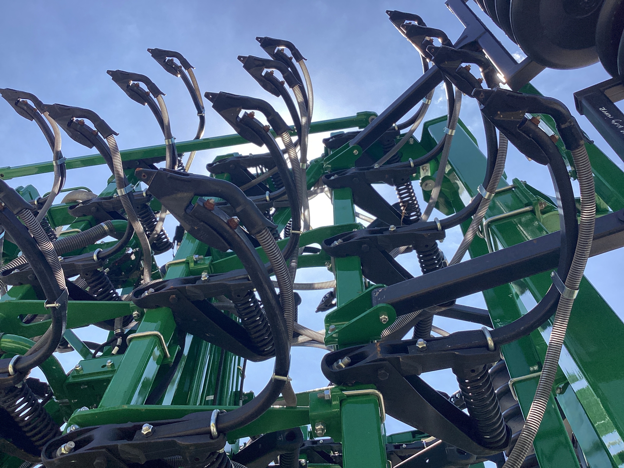 2023 John Deere H561 Image 9