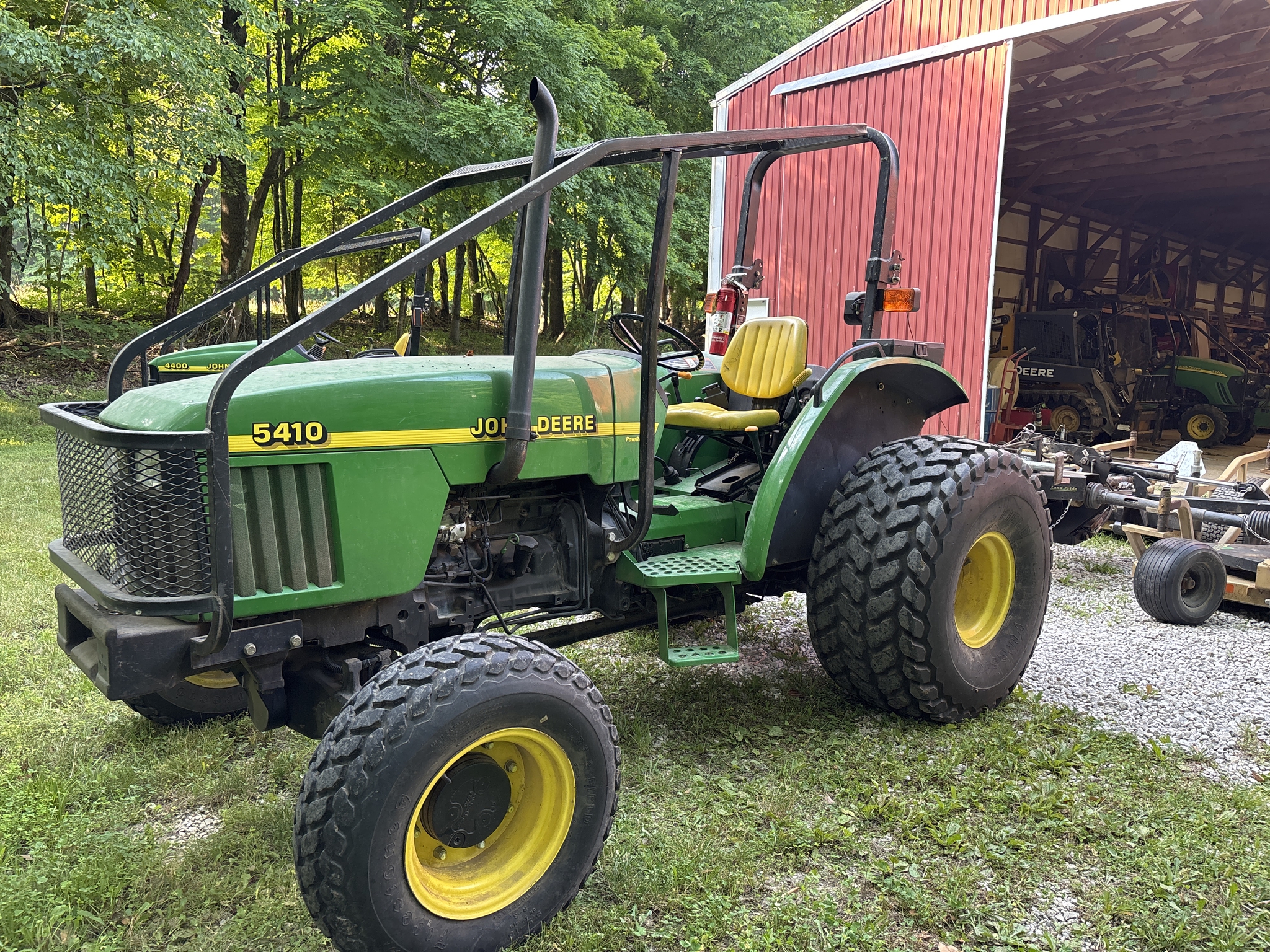 Used 2000 John Deere 5410 Utility Tractors at Koenig Equipment in Bloomington, IN - PhotoXL2