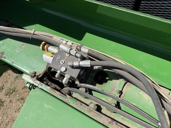 2015 John Deere 569 Premium - Photo17