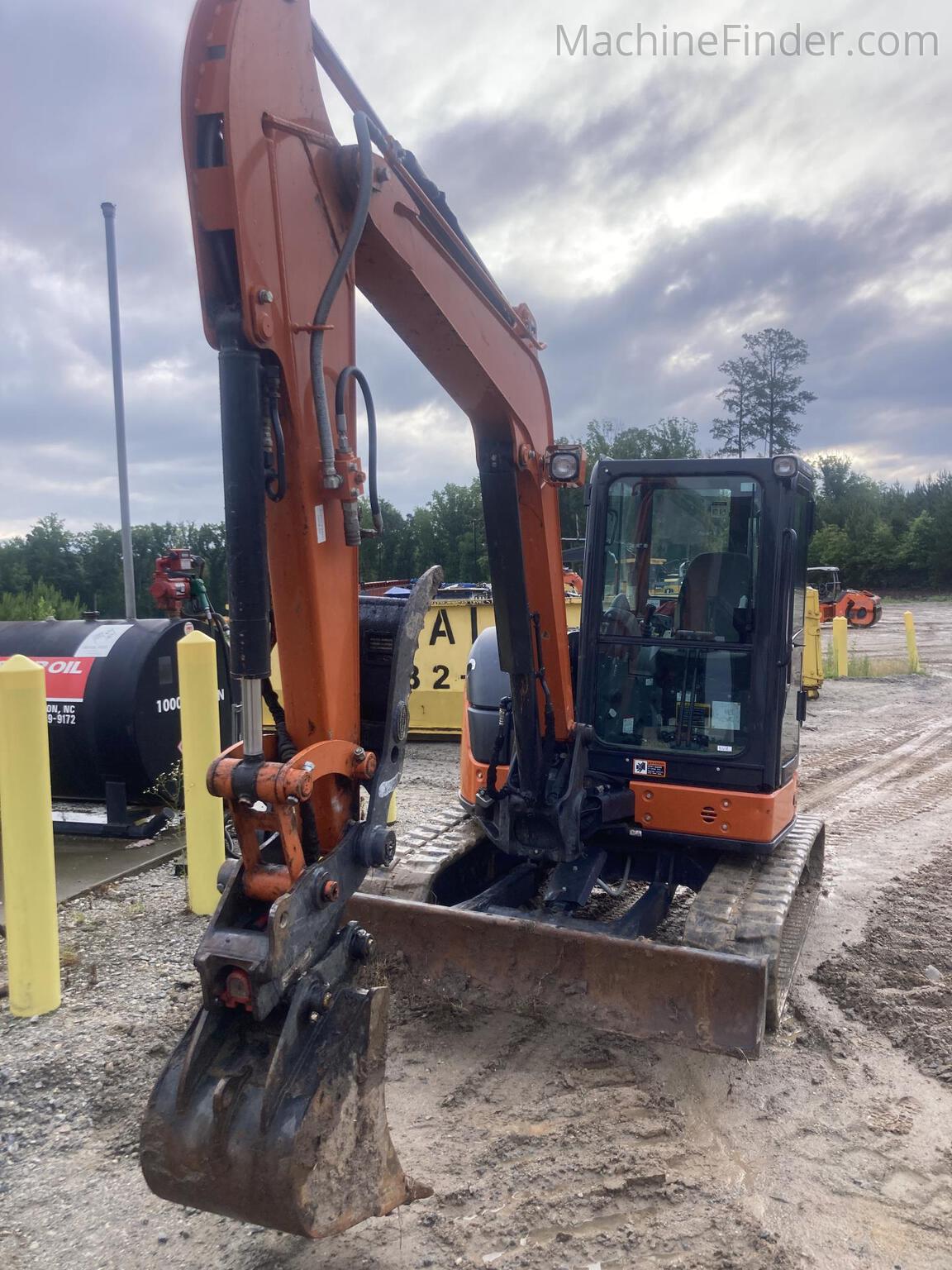 のの 2022 John Deere 245G LC | Excavators | MachineFinder