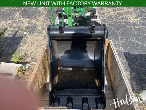 Photo of 2024 John Deere BYT10978