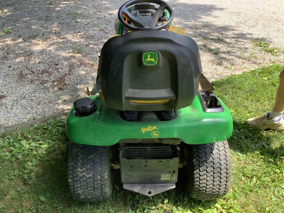 Photo of 2017 John Deere X350