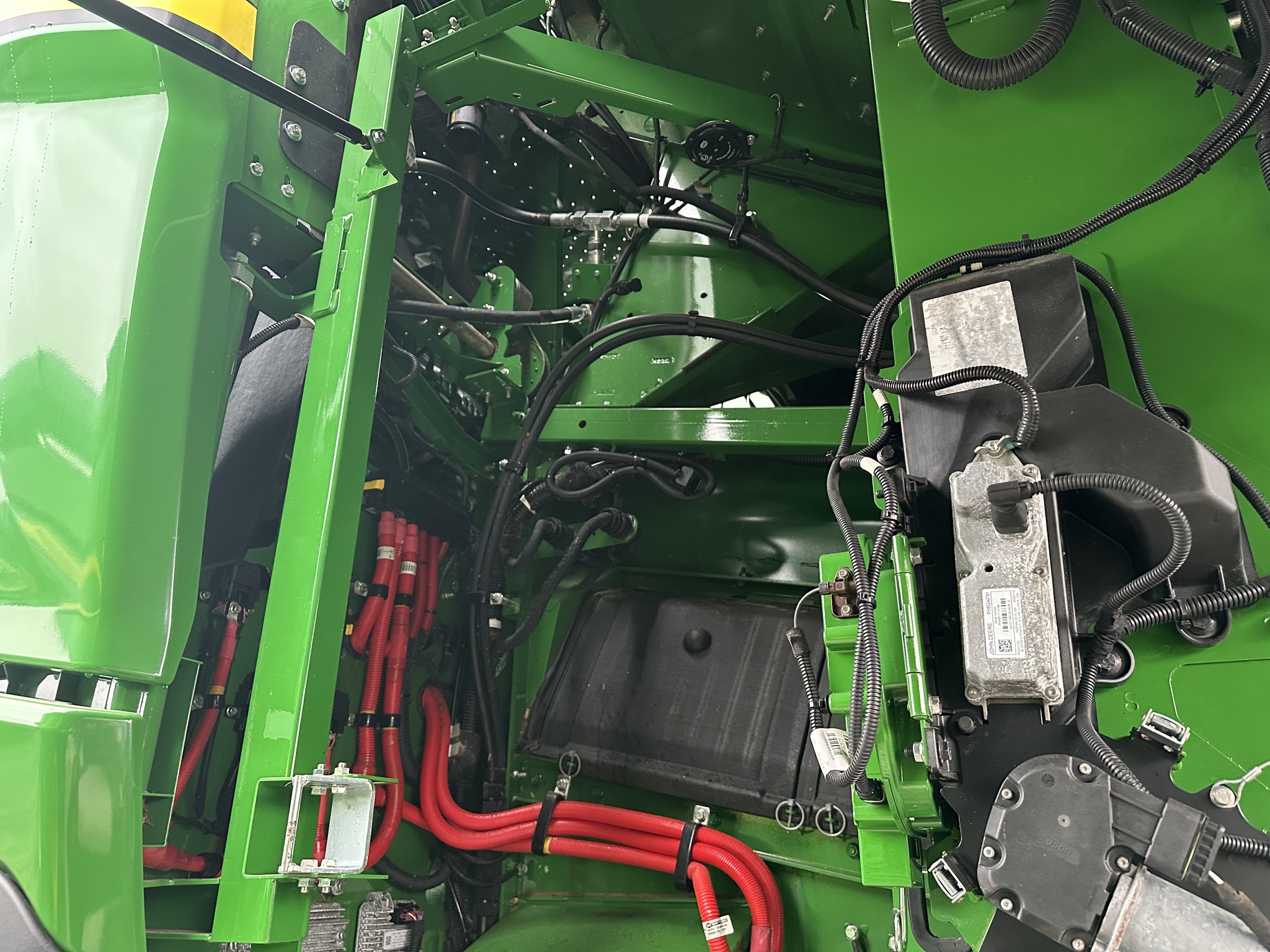 2025 John Deere S7 700 Image 15