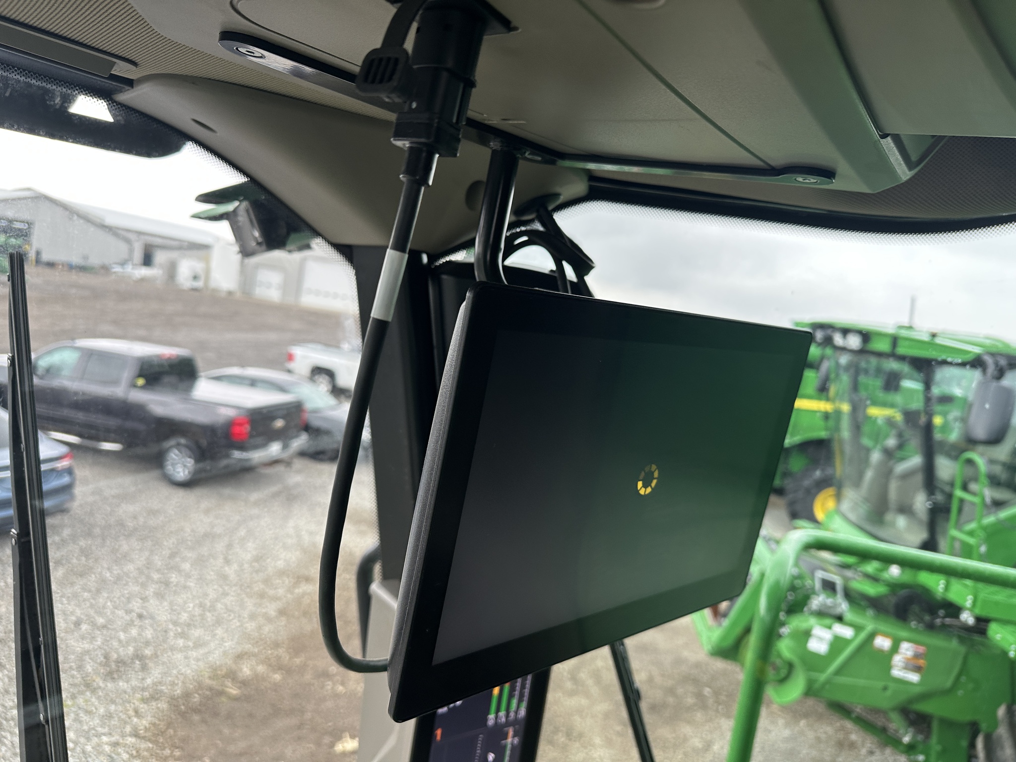 2025 John Deere S7 700 Image 22