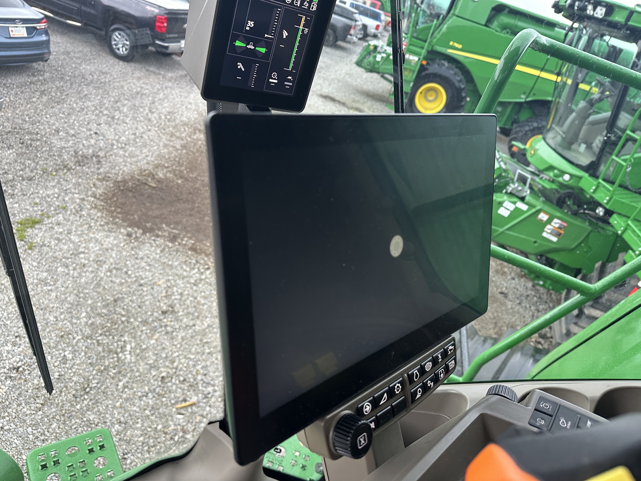 2025 John Deere S7 700 Image 21
