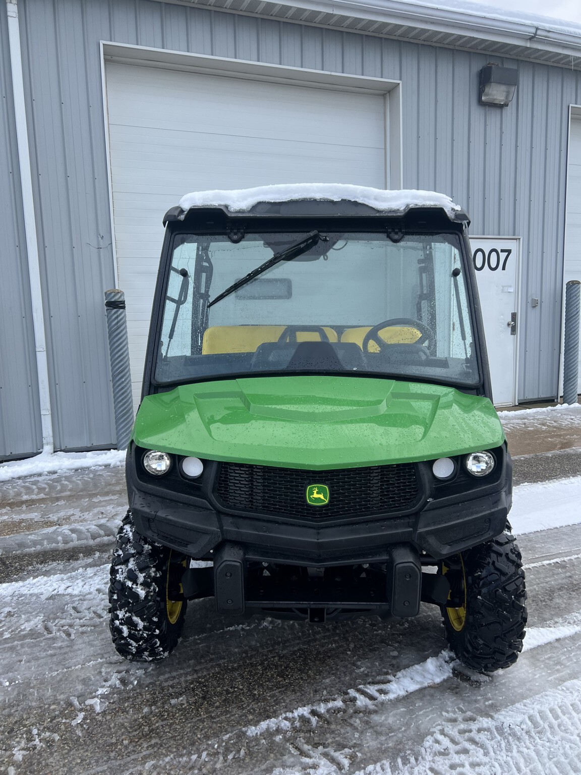 2022 John Deere XUV 835M Image 5