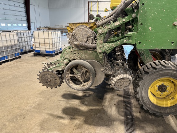 Photo of 2022 John Deere DB60