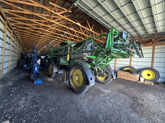 Used 2022 John Deere 412R Self Propelled Sprayers at Horizon Ag & Turf in Wetaskiwin, AB - Photo1