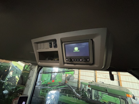 Used 2022 John Deere 412R Self Propelled Sprayers at Horizon Ag & Turf in Wetaskiwin, AB - Photo11