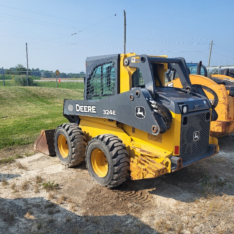 2018 John Deere 324E Skid Steer Loaders