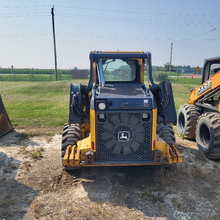 2018 John Deere 324E Skid Steer Loaders