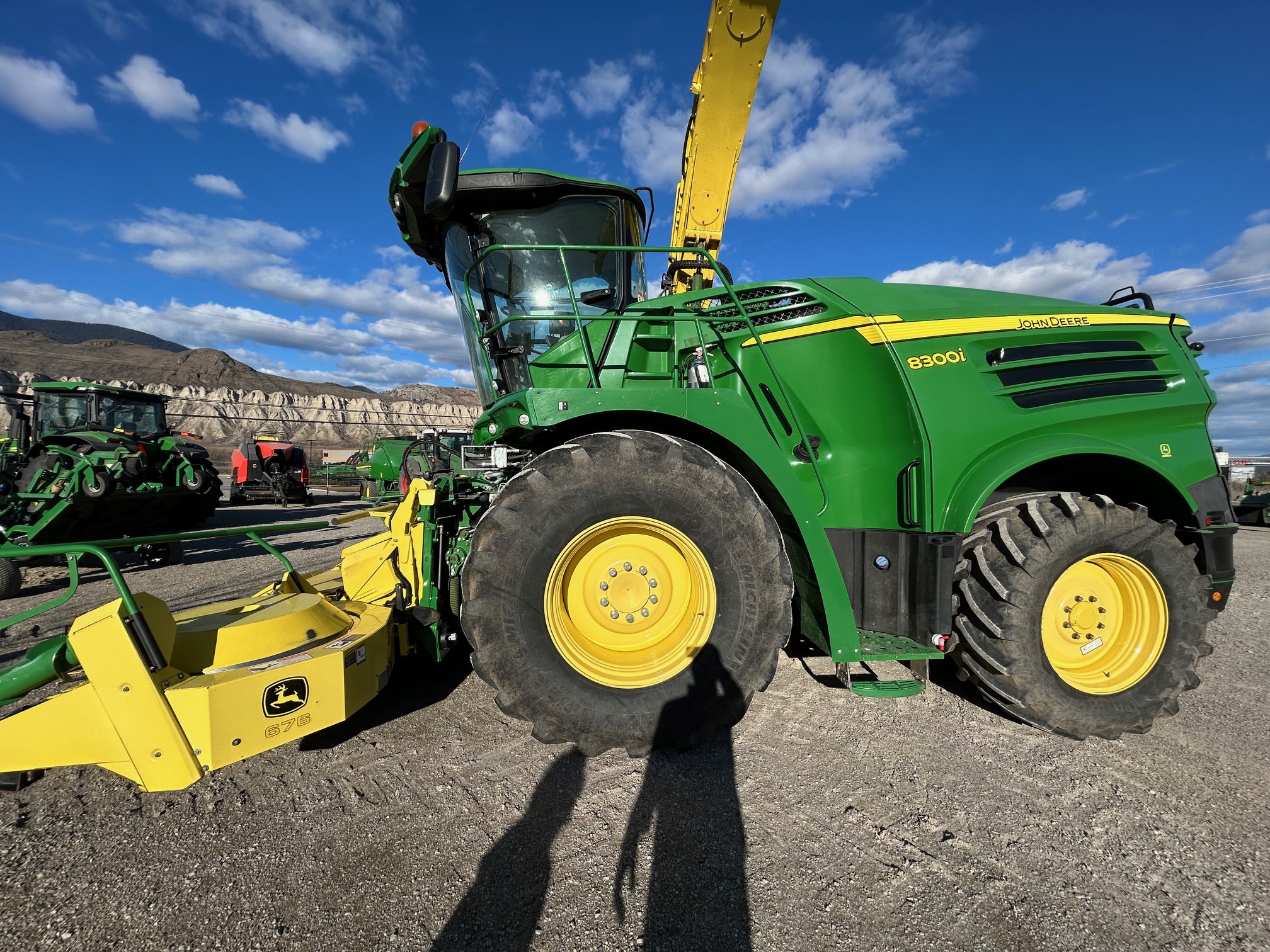 2017 John Deere 8300 Image 4