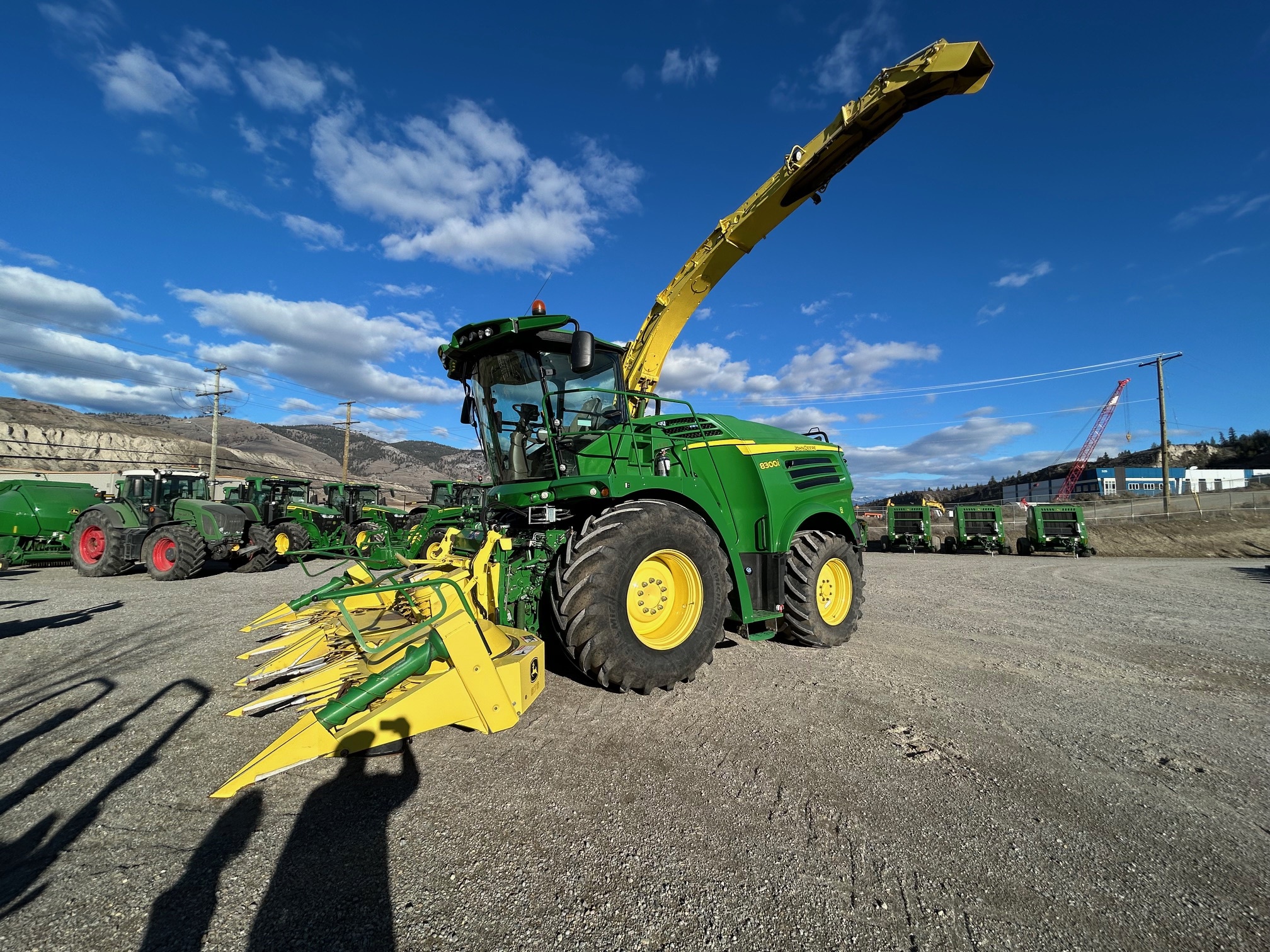 2017 John Deere 8300 Image 3