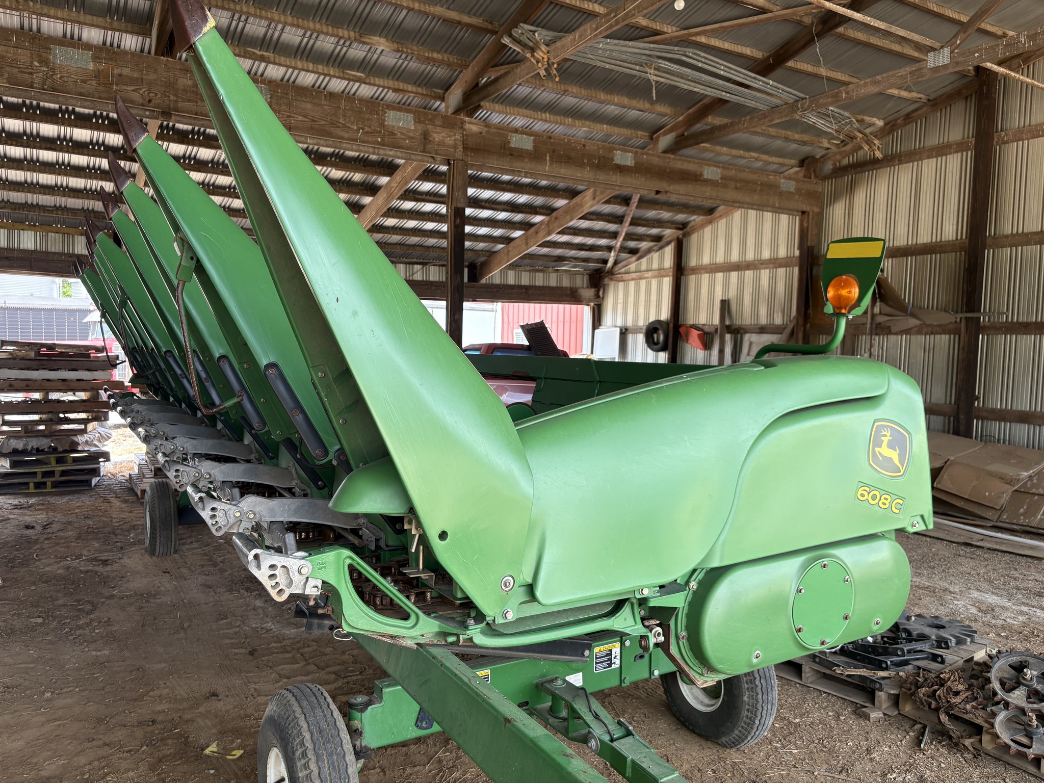 2010 John Deere 608C