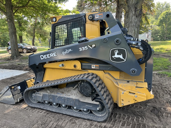 Photo of 2024 John Deere 335 P