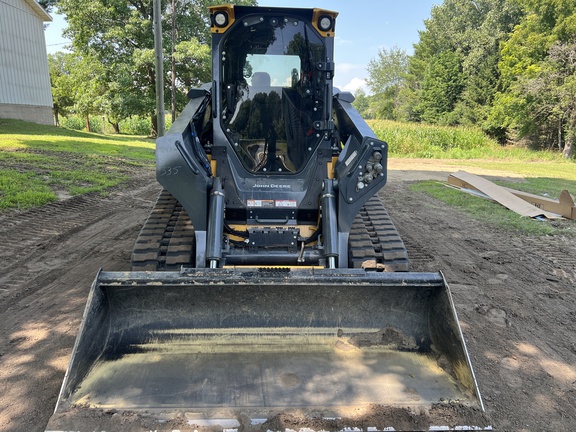 Photo of 2024 John Deere 335 P