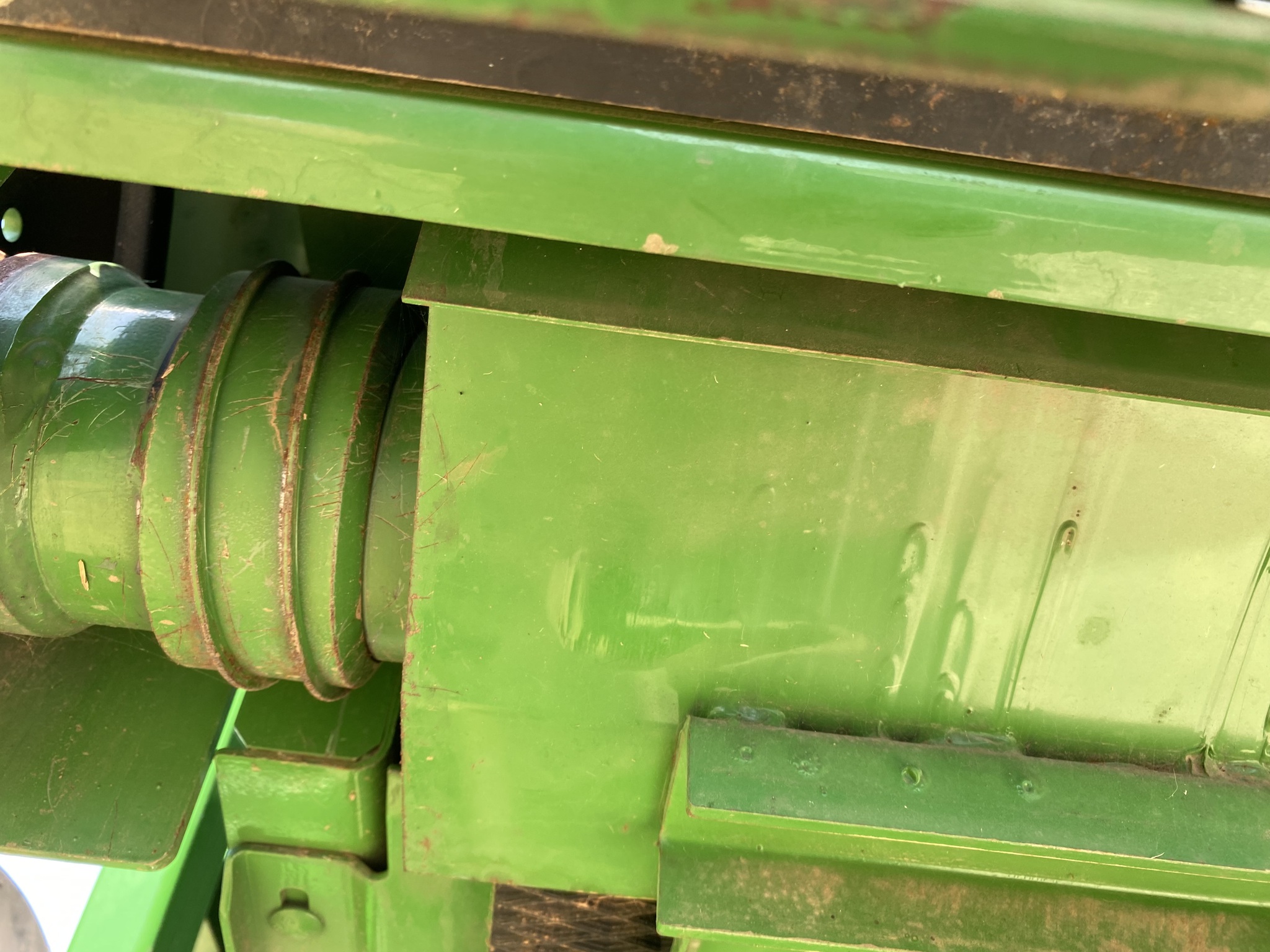 2019 John Deere 560M Image 17