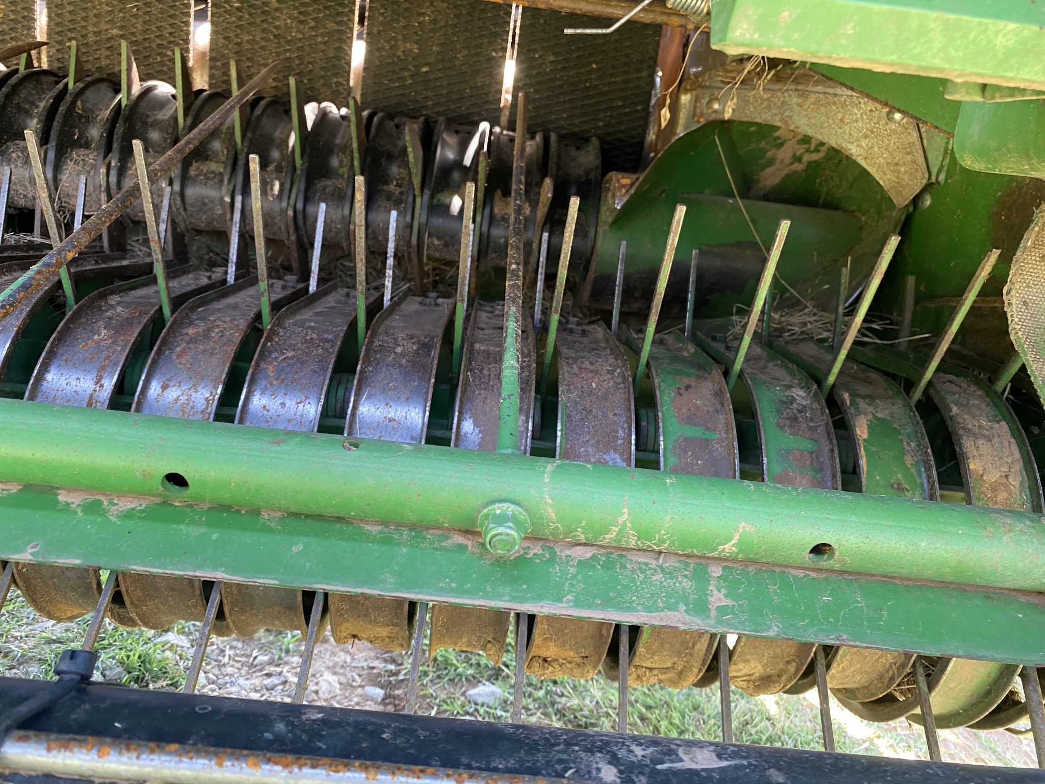 2019 John Deere 560M Image 25