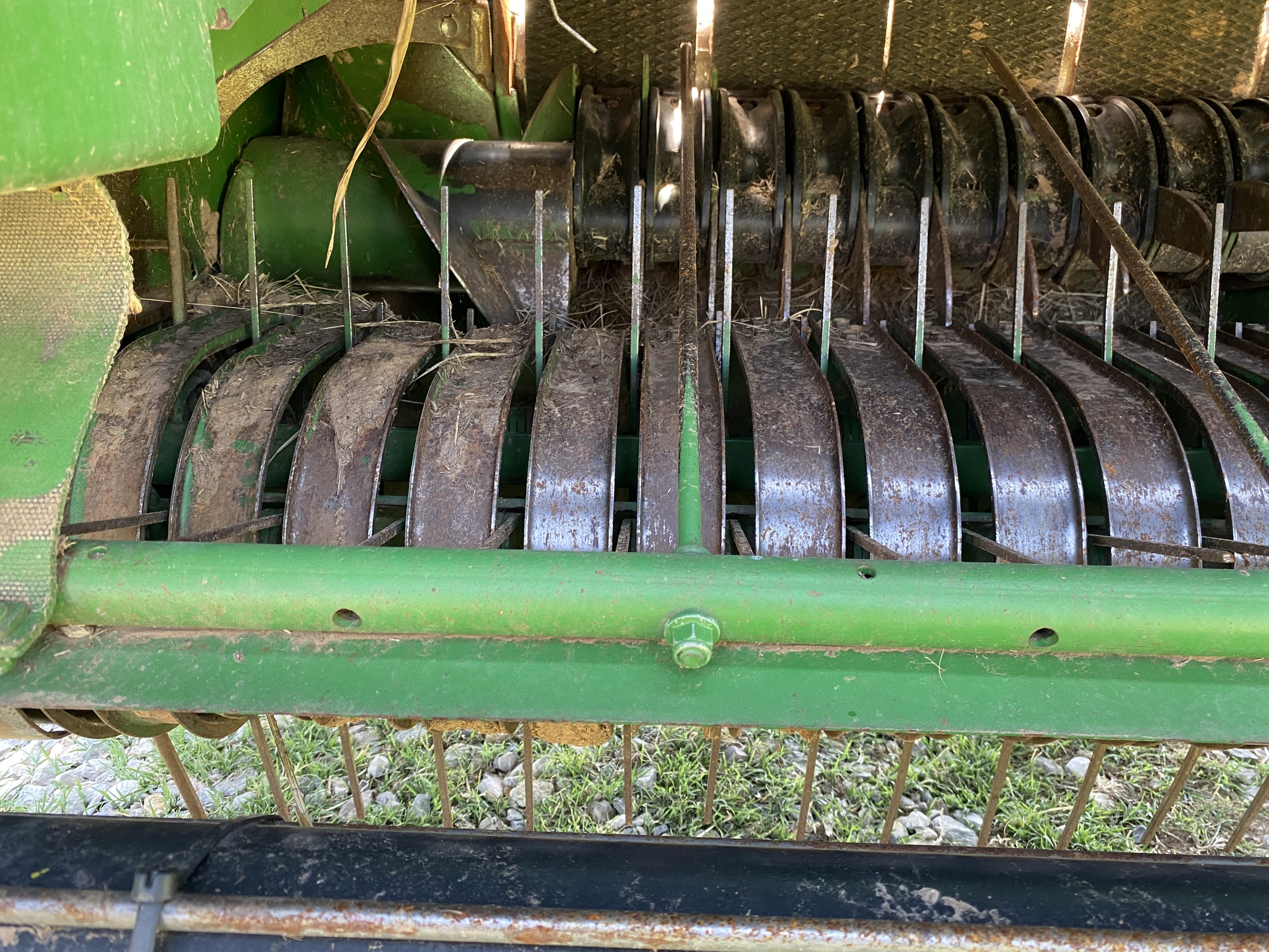 2019 John Deere 560M Image 23