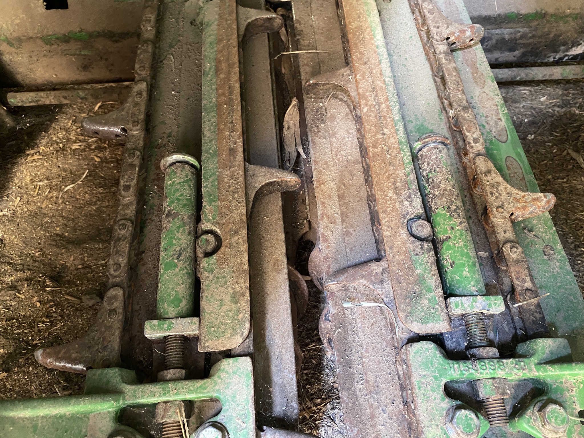 1999 John Deere 893 Image 2