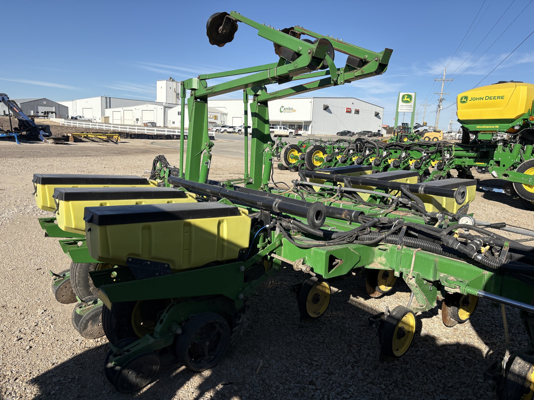 2003 John Deere 1770 Image 2