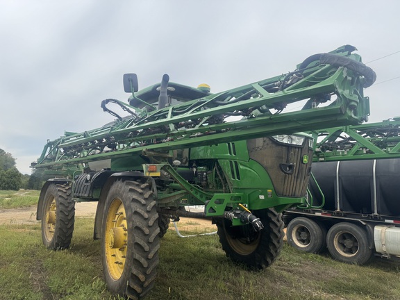 Photo of 2019 John Deere R4045
