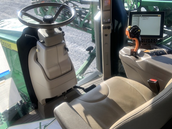 Photo of 2019 John Deere R4045