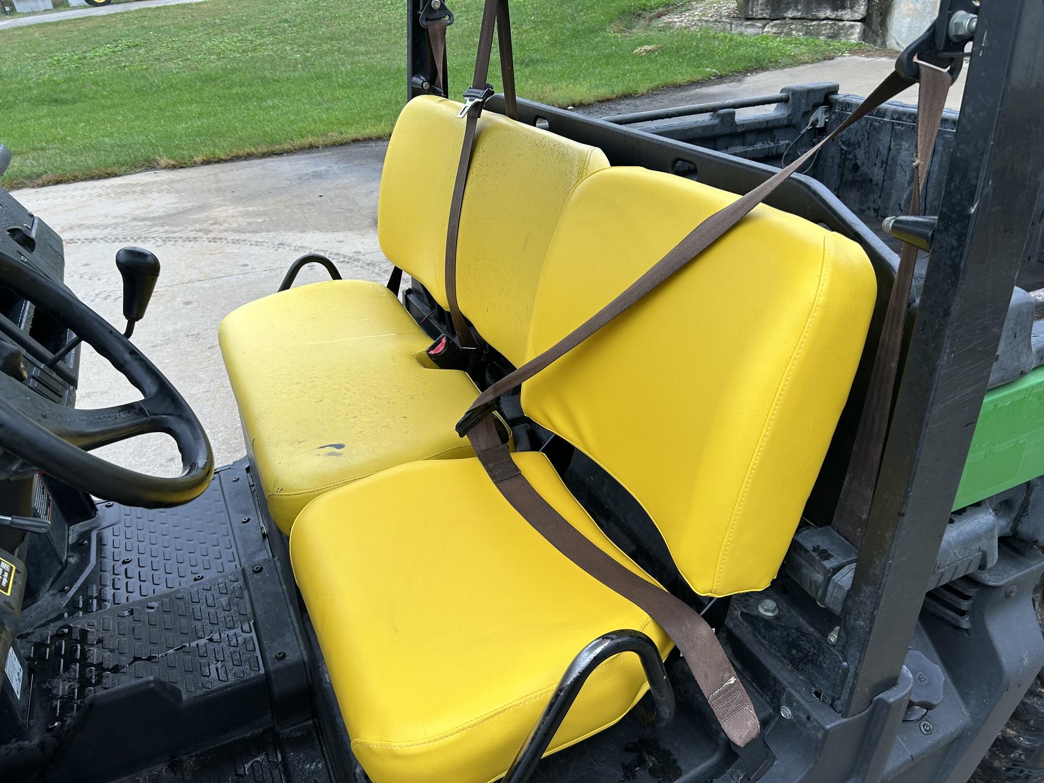  2018 John Deere XUV 835M at Heritage Tractor in Topeka, KS
