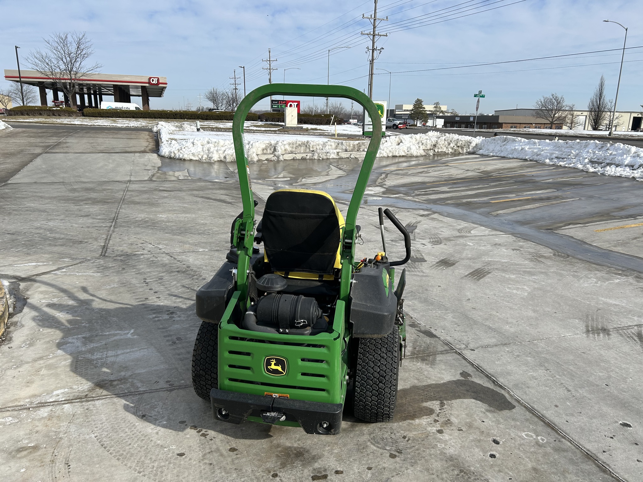  2022 John Deere Z920M at Heritage Tractor in Olathe, KS