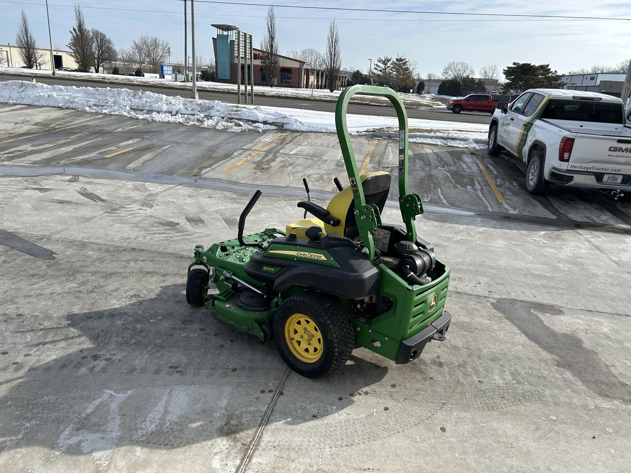  2022 John Deere Z920M at Heritage Tractor in Olathe, KS