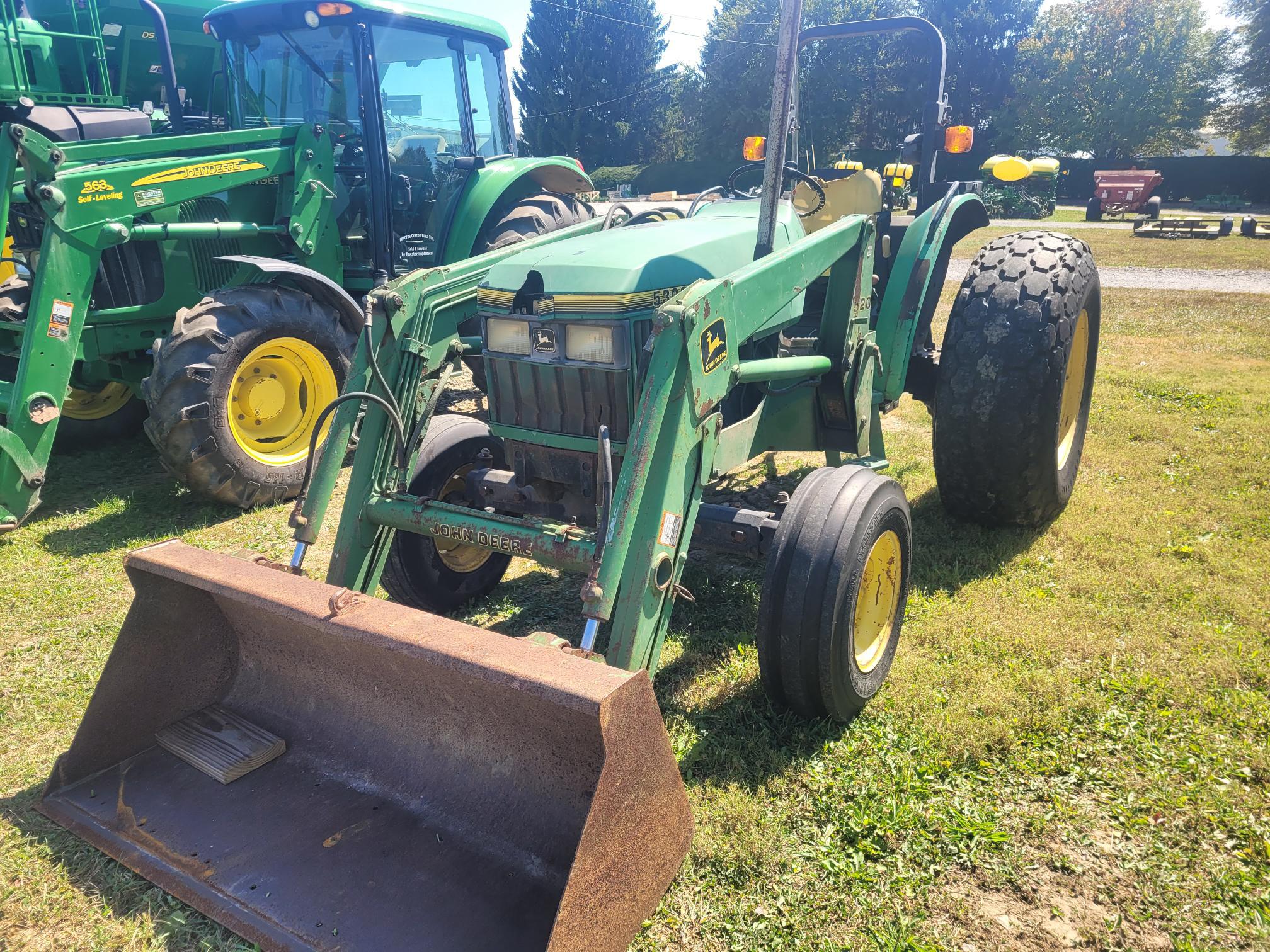 1994 John Deere 5300 Image 2